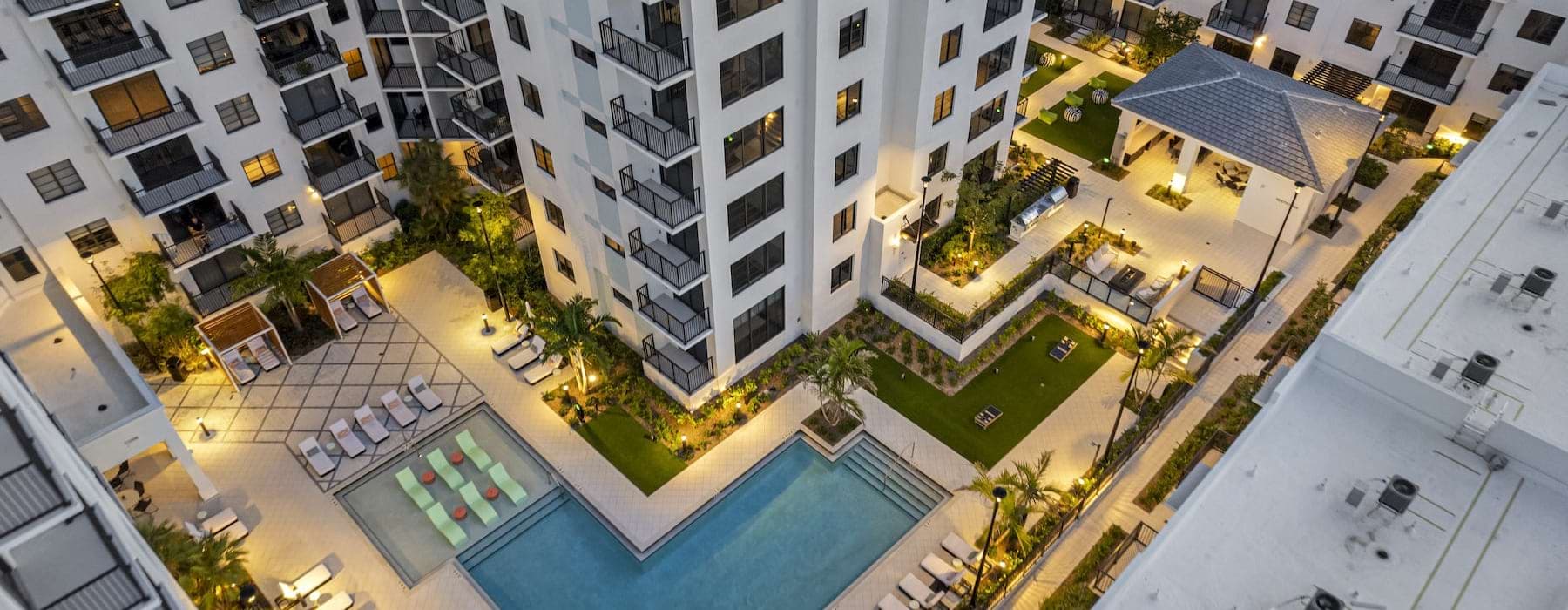 The Grand — photo 1 of 10